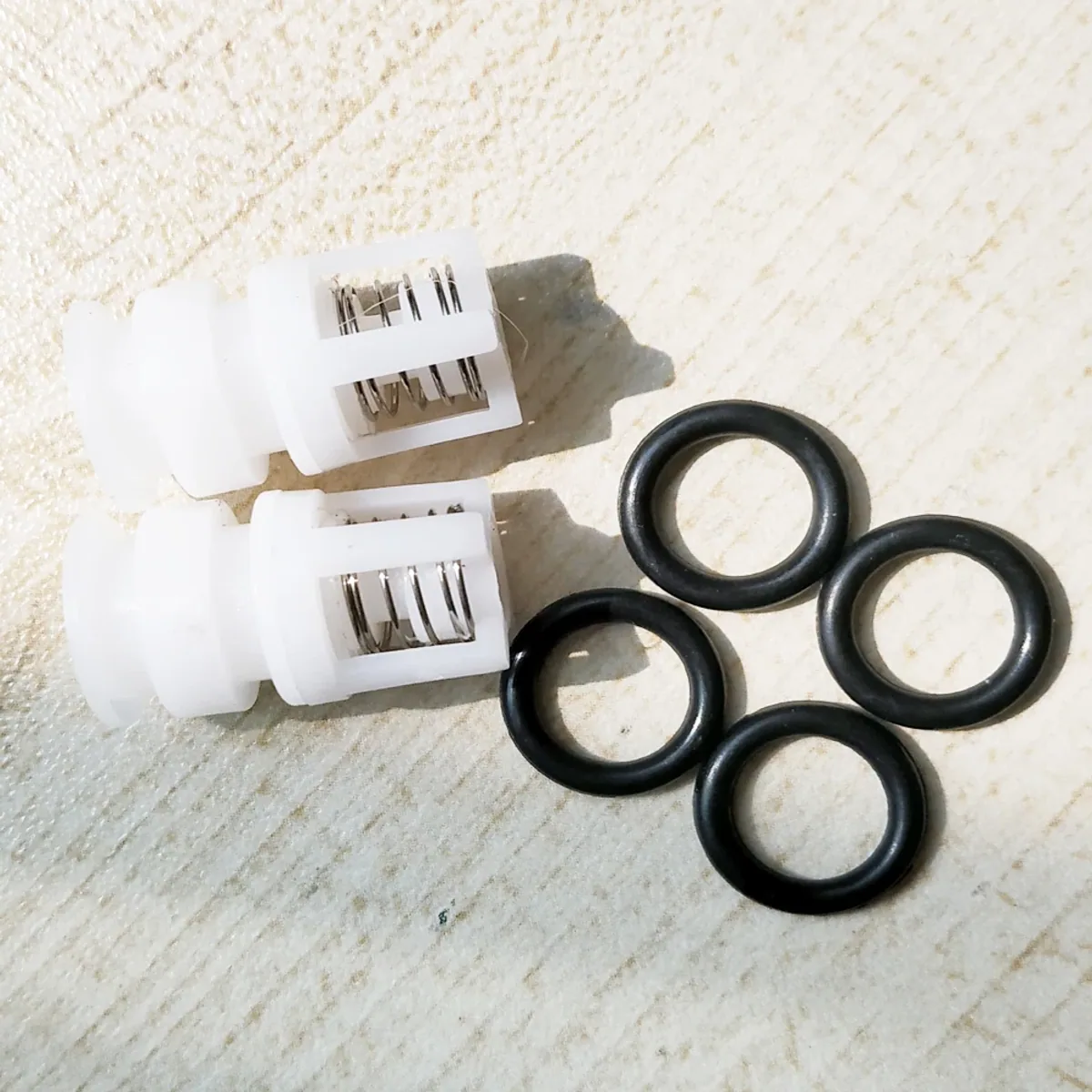 Pressure Washer Replacement Parts Kit | Oil Seals & Check Valves | 12mm - Thumbnail 6
