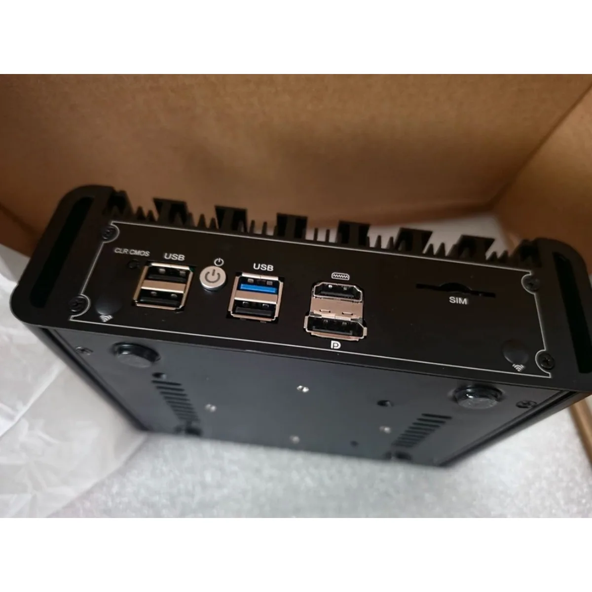 4 Port 2.5G Mini PC | Fanless Passive Cooling | Intel I226-V Gateway - Thumbnail 4