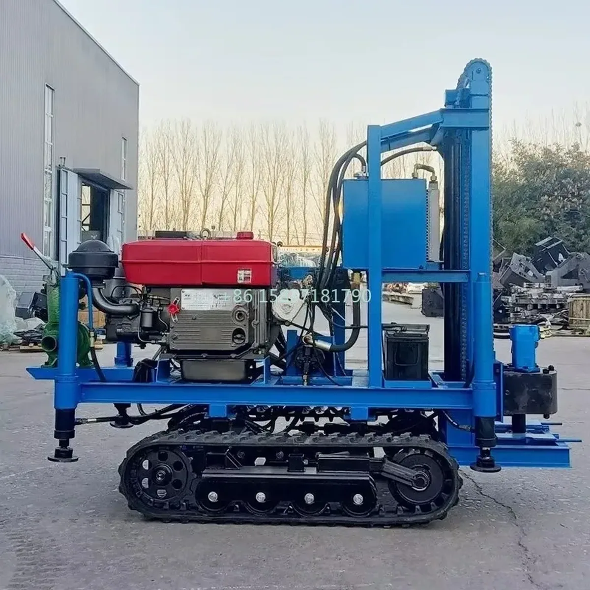 100 Meter Drilling Rig Machine with crawler chassis, a compact and powerful mini water well drill rig for boreholes up to 200m deep.